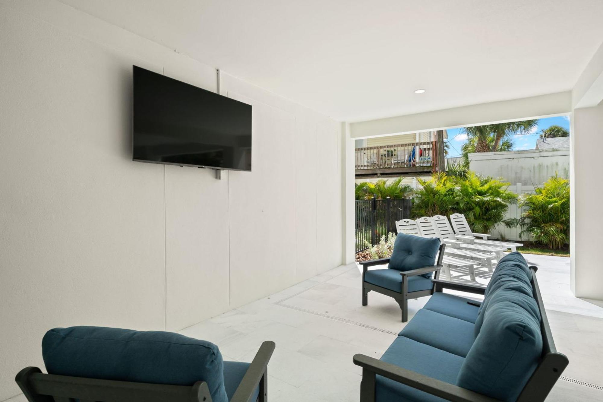 Holiday home The Akoya & Pearl At The Gemma - 2 Homes With Private Pools Just Steps To Clearwater *