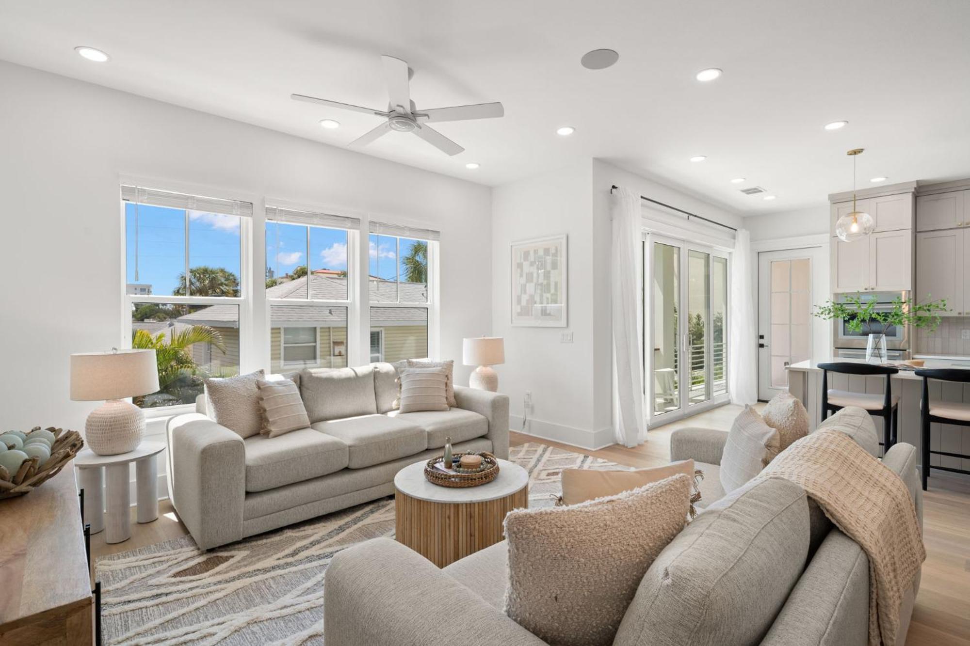 The Akoya & Pearl At The Gemma - 2 Homes With Private Pools Just Steps To Clearwater