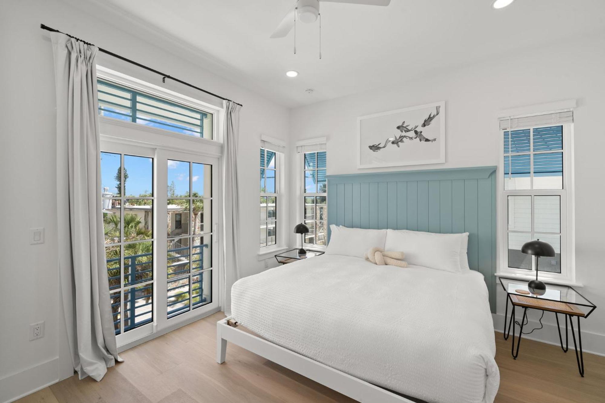 The Akoya & Pearl At The Gemma - 2 Homes With Private Pools Just Steps To Clearwater Clearwater Beach