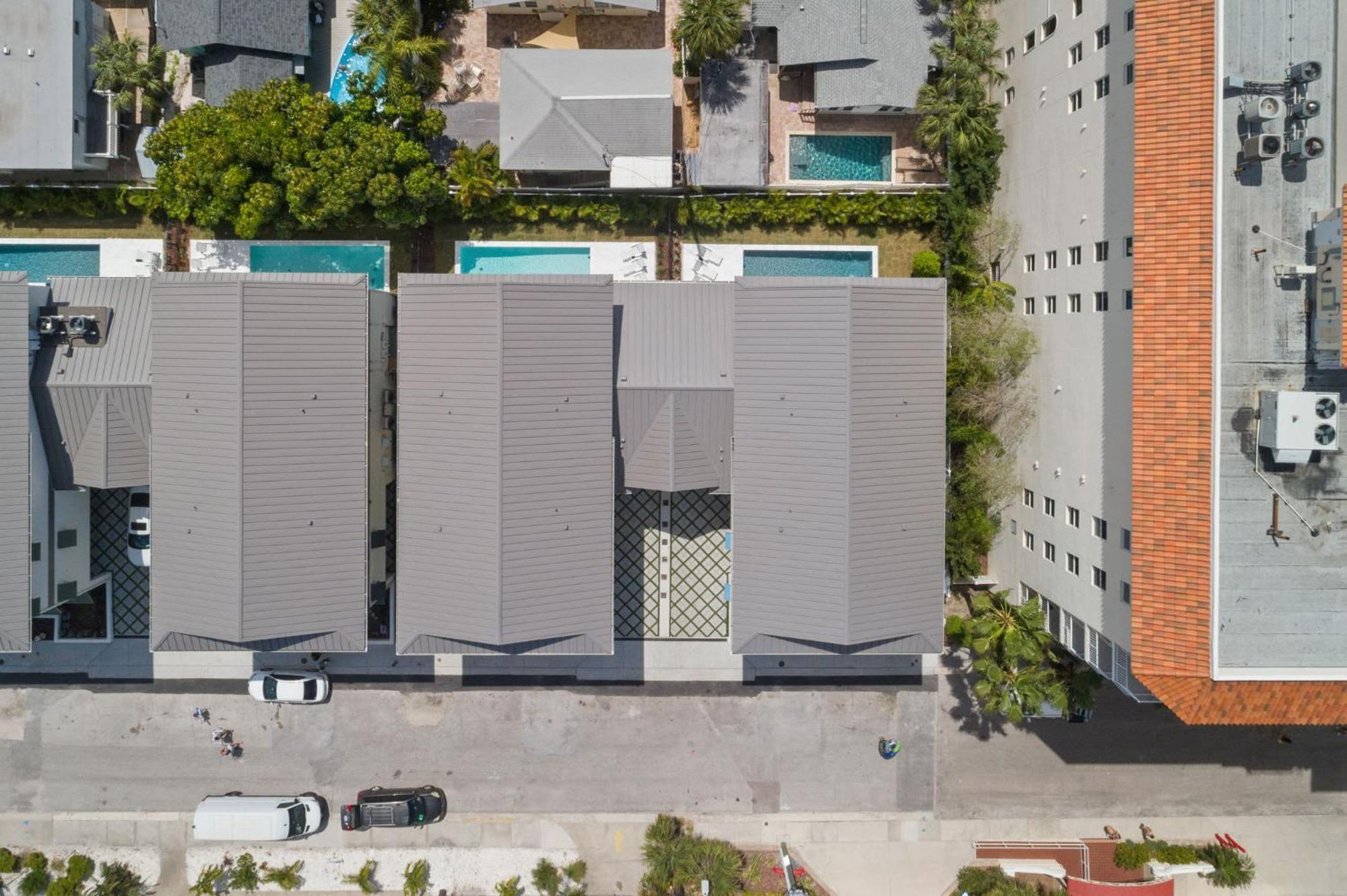 The Akoya & Pearl At The Gemma - 2 Homes With Private Pools Just Steps To Clearwater *