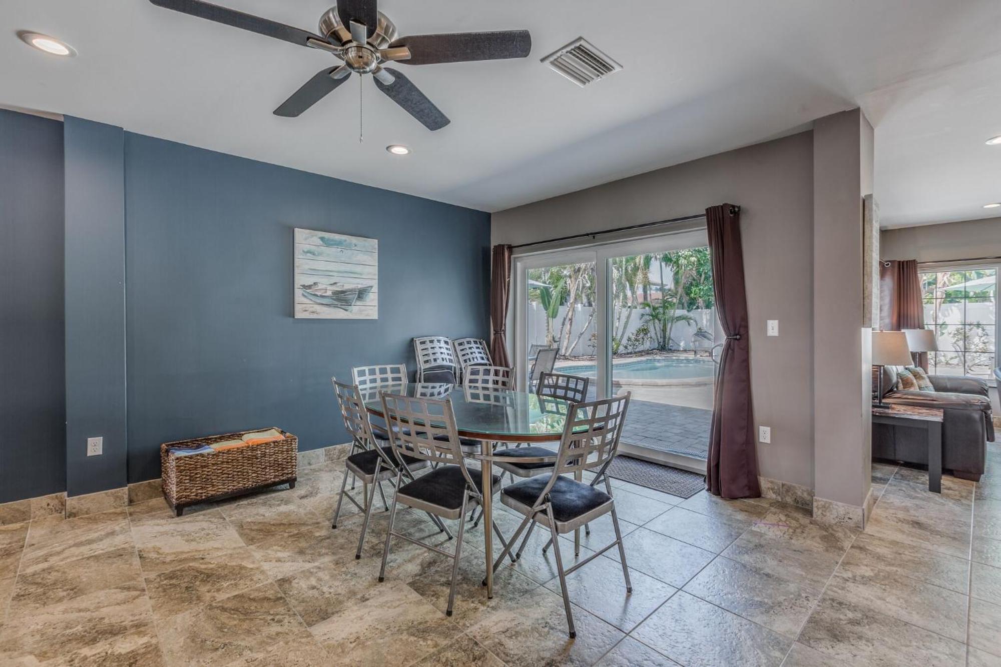 Summer Breeze - Weekly Holiday home *