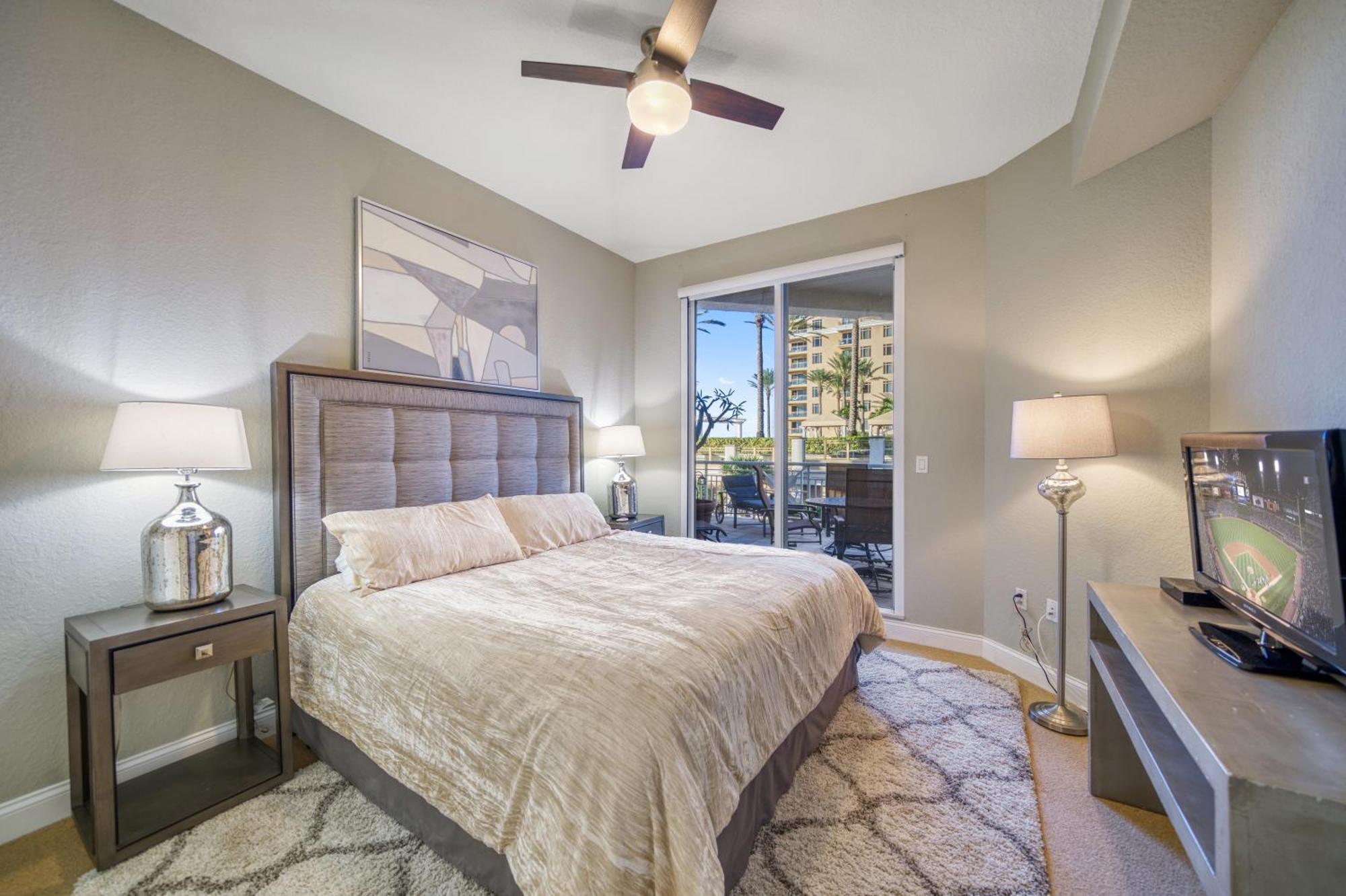 Discover Waterfront Clearwater Ultimate Luxury Apartment *