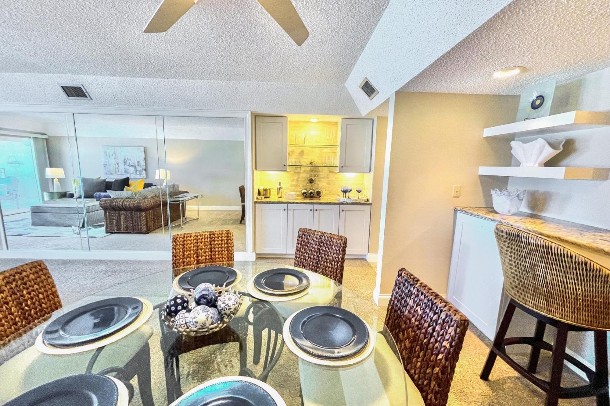 Belleair Key 203 Apartment *