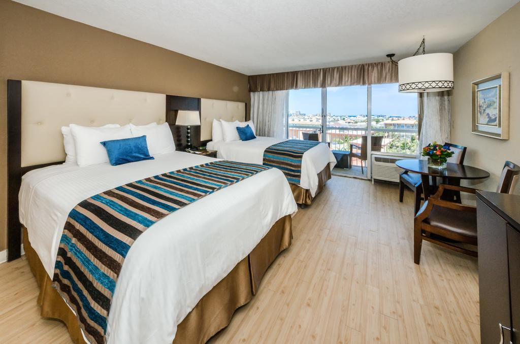 Dreamview Beachfront & Clearwater Beach