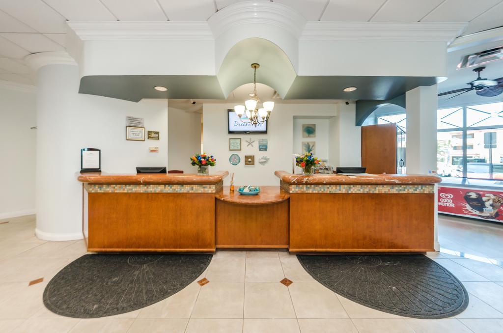 Hotel Dreamview Beachfront & Clearwater Beach