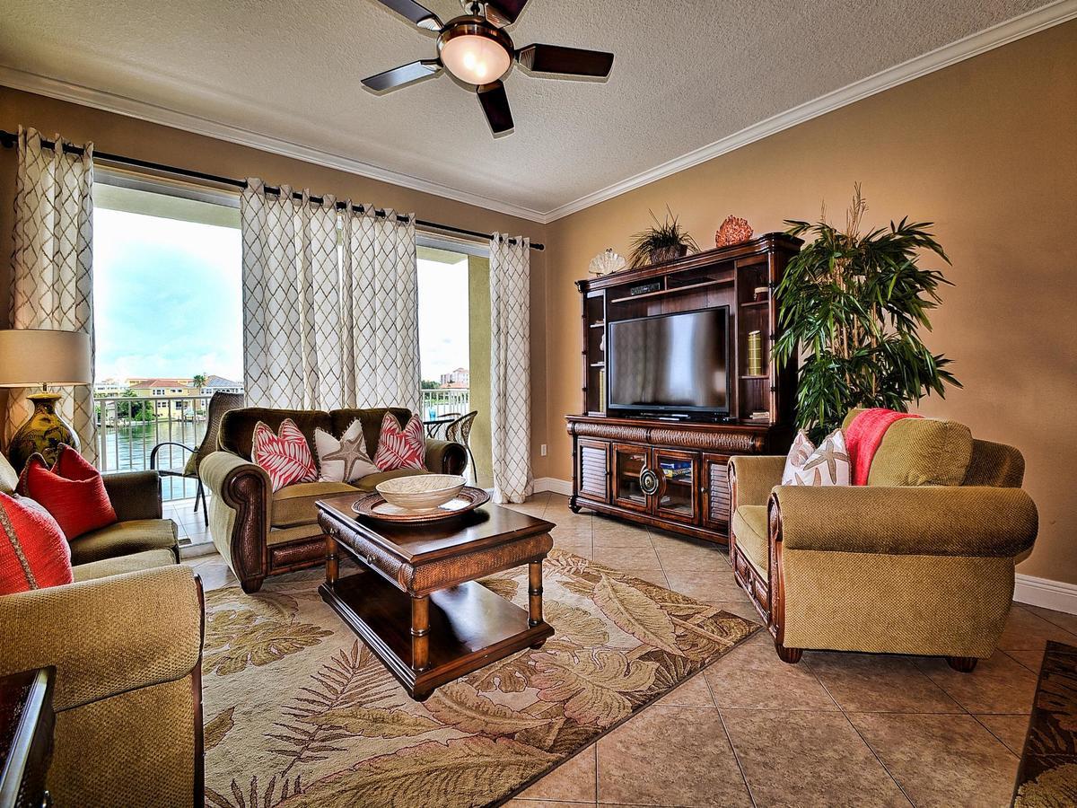 Bay Harbor 302