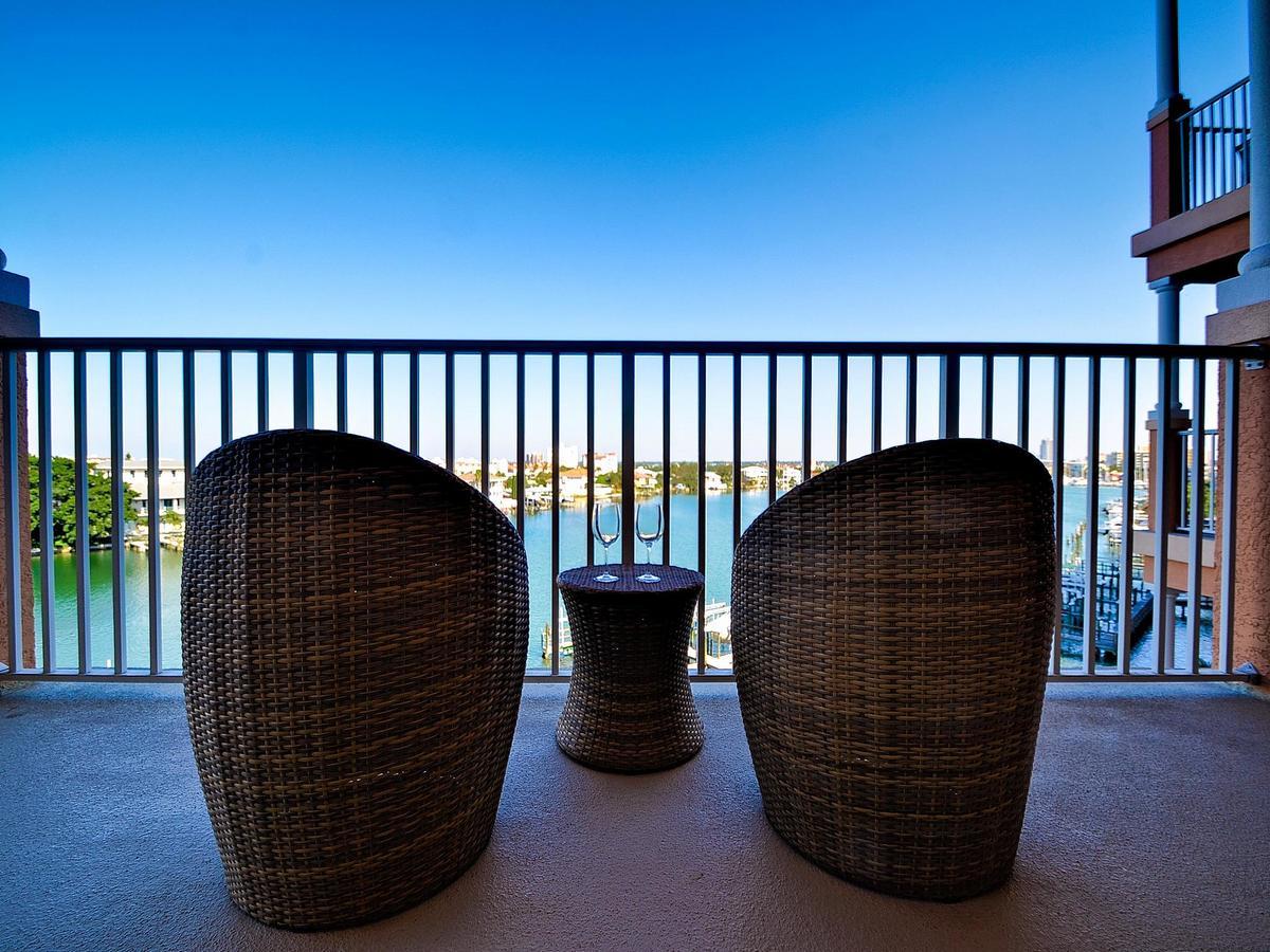Harborview Grande 503