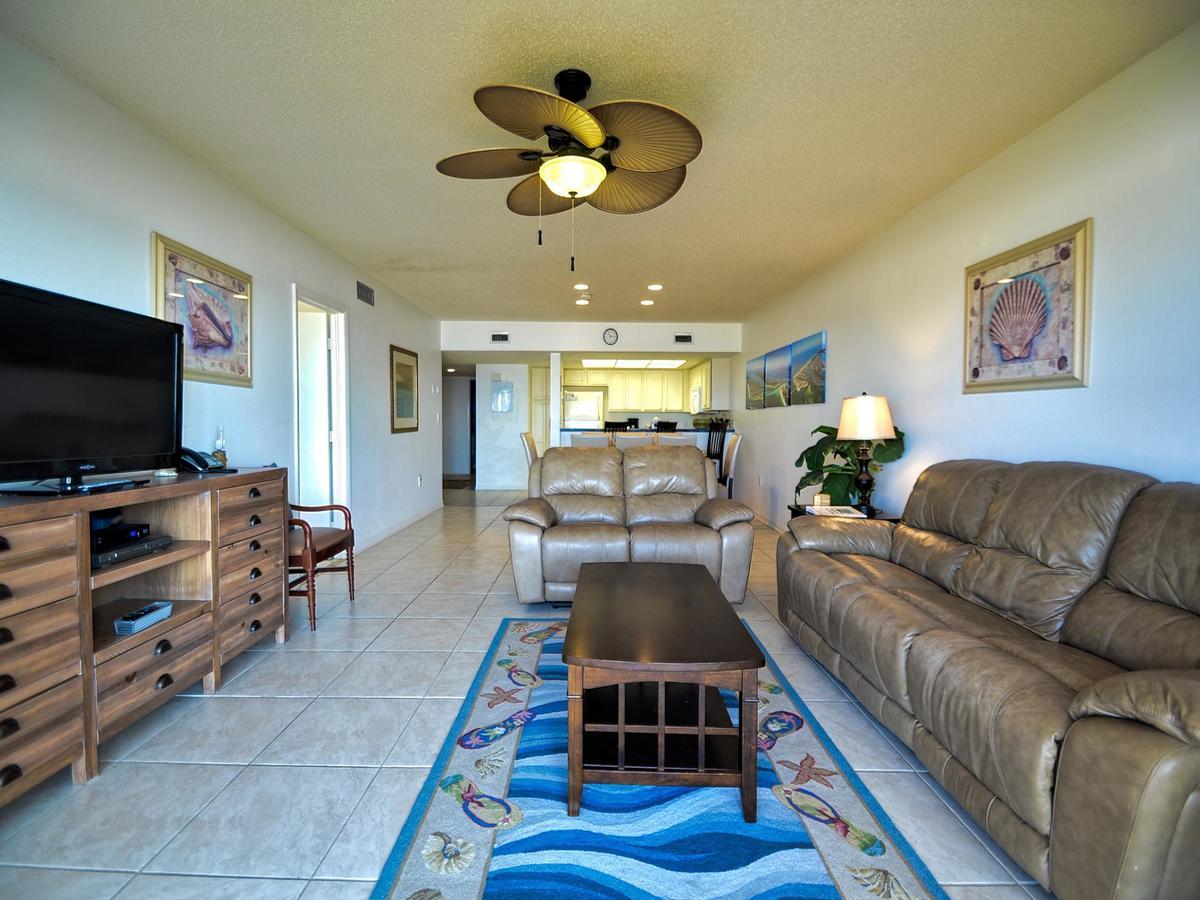 Surfside 202 Apartment Clearwater Beach