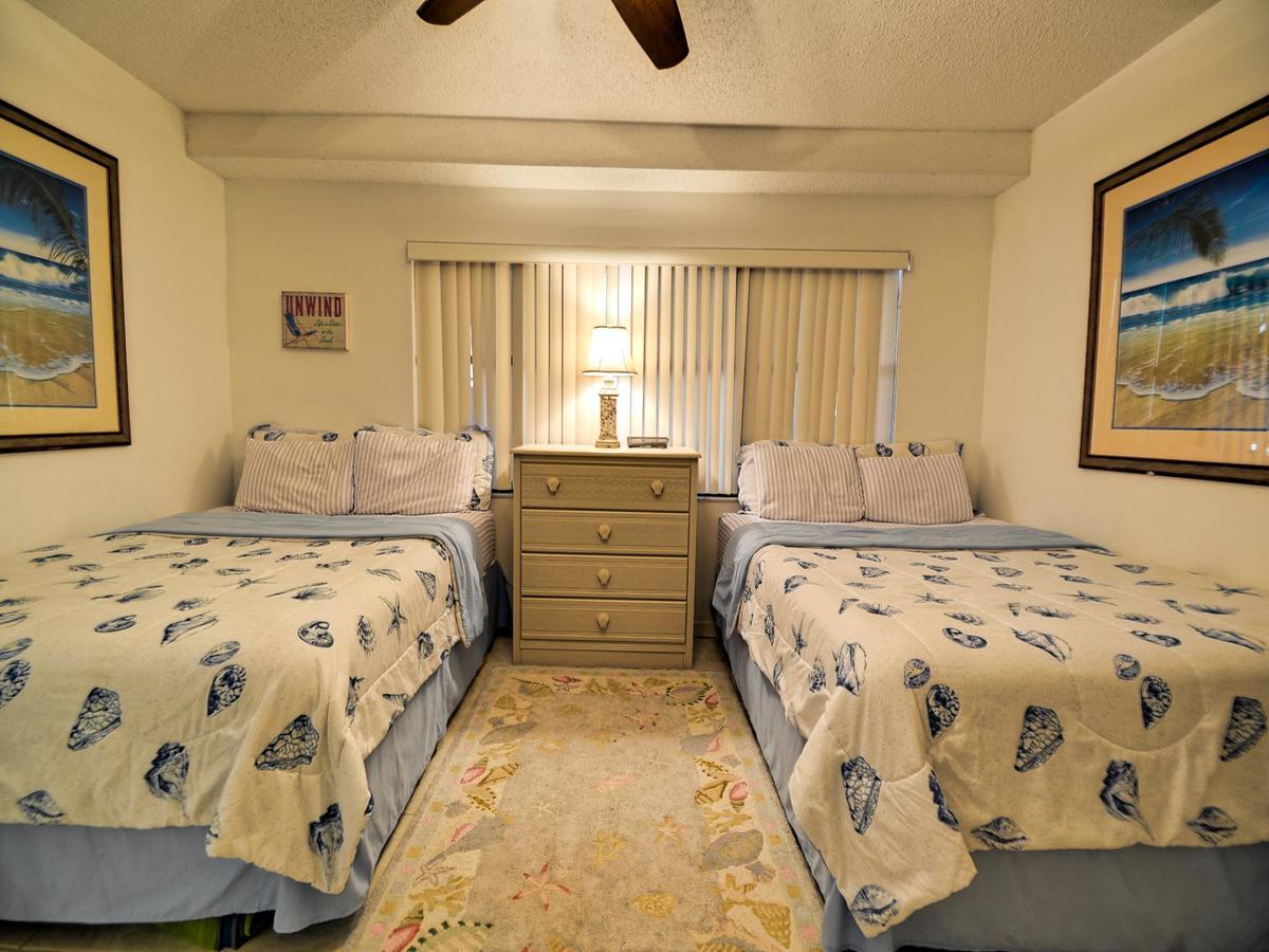 Surfside 202