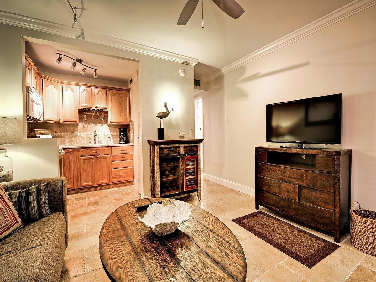 Island Flat 103 Apartment *