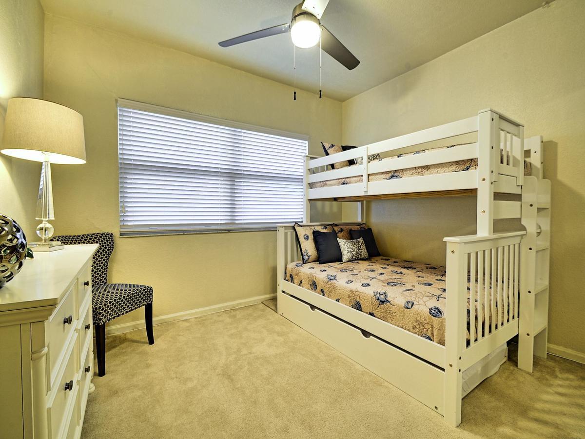 Regatta Club C1009 2373 Apartment