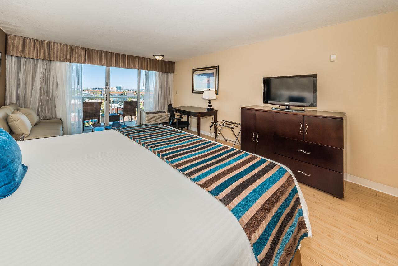 Dreamview Beachfront & Hotel