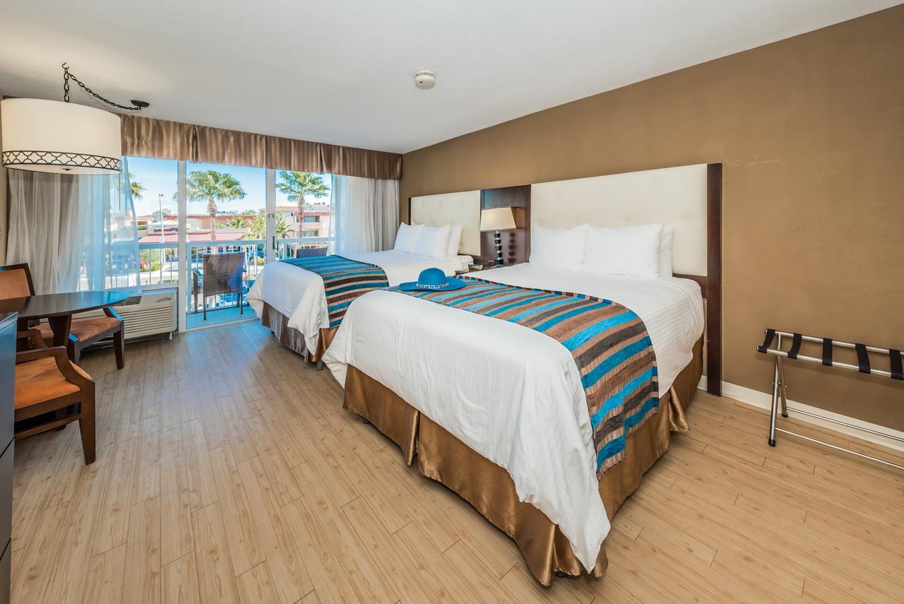 Hotel Dreamview Beachfront & Clearwater Beach