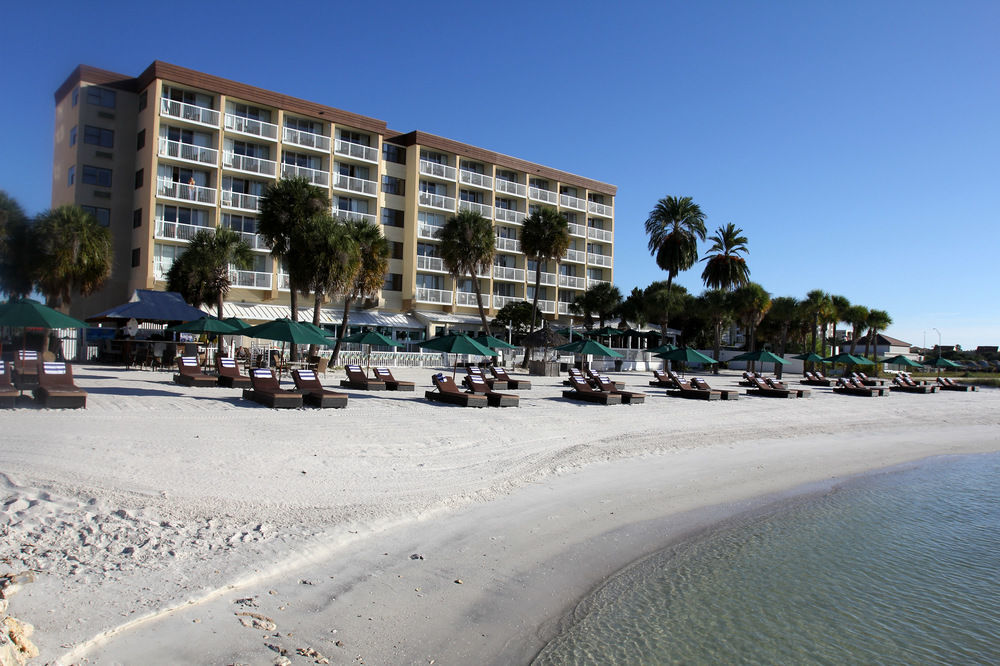Dreamview Beachfront & Hotel Clearwater Beach