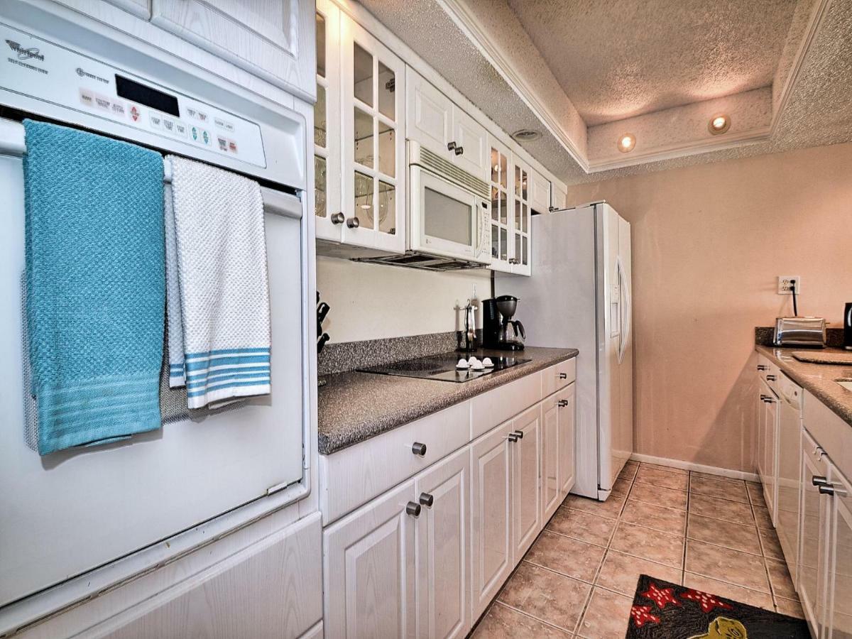 Apartment 440 West 1508s Walk To The 555 Clearwater Beach
