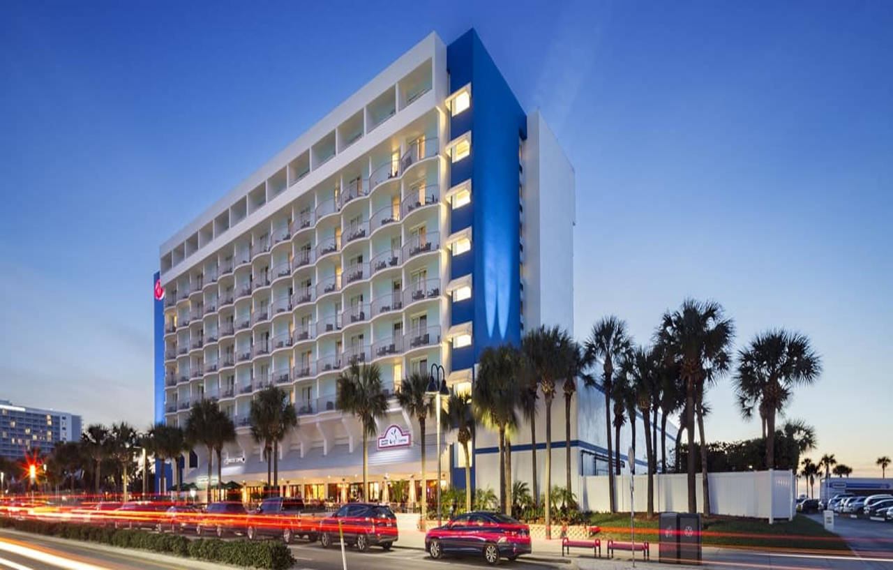 Hilton Clearwater & 4* Clearwater Beach