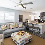 Salt And Sand Vacation Cottages