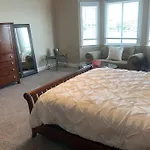 Luxury And Spacious Waterside Getaway