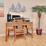 Beach Cottage 2202