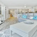 Beach Cottage 1205