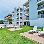 Sea Isle Villas F