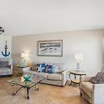 Beach Palms 102
