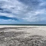 Beachfront Indian Rocks Escape With Ocean View Deck!