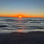 Comfy Coastal Beach Vacation