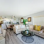 Beachfront Aldea 5