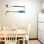 Indian Rocks Beach Cottage, Walk To Beach!