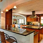 Bay Breeze House Waterfront Home With Pool