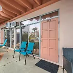 Picturesque Waterfront Studio