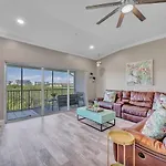 Perfect 2-Bed 2-Bath Townhome With 1390 Sq Ft And Garage By The Beach