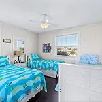 Beachy Keen Cottage