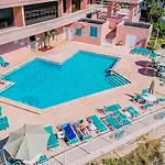 Crescent Beach Club I 4G
