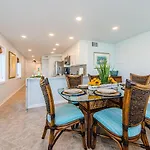 Beachfront Aldea 11