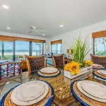 Beachfront Aldea 11