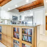 Lovely Indian Shores Condo With Beach Access!