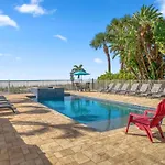 2,000 Sq Ft Condo With Private Indoor Poolside Cabana Unit 4 At Four Shores