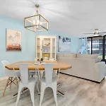 Indian Shores Waterway View, Walk To Beach, Pool Hot Tub, Dock