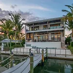 Bayside Paradise Mansion