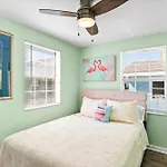 Canary Beach Cottage