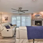 100 Steps To Beautiful Indian Rocks Beach, Oceanside, 2 Bedroom Updated Condo