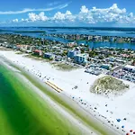 Camelot Beach Suites