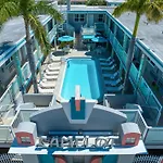 Camelot Beach Suites