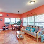 Vibrant Condo - Walk To Indian Rocks Beach!
