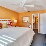 Gulfside Villas 6
