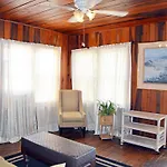 Sunshine Cozy Cottage