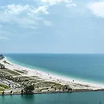 Lovely Clearwater Ocean Front Great Location 2Bd