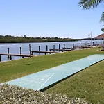 508 Bayshores Yacht & Tennis Club